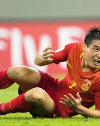 2025电竞世界杯- 雷恩队长破门打破进球荒  