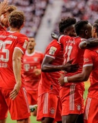 ewc电竞世界杯-诺伊尔失误致丢球，拜仁憾平法兰克福丢榜首  